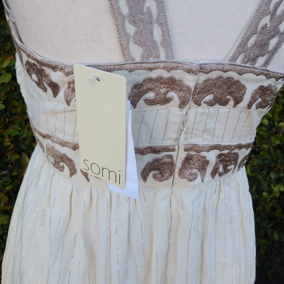 Somi Embroidered Maxi Dress - Picture 7 of 8